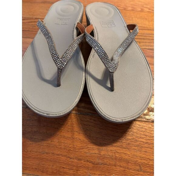 FitFlop Sandals - Picture 2 of 8